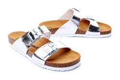 DR. BRINKMANN 701394-92 silber, klapki profilaktyczne damskie. Szare klapki damskie Dr. Brinkmann, bez wzorów, bez obcasa. Za 204.90 zł.