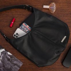 Torebka Damska Shopper Skóra Naturalna Miękka Beltimore Czarna 938. Czarne torebki shopper damskie bez wzorów, ze skóry, bez dodatków. Za 189.99 zł.