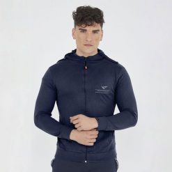 Lekka bluza z kapturem RAYA oversize niebieska. Niebieskie bluzy męskie Legea, xl, bez wzorów, z bawełny, z kapturem. Za 116.00 zł.