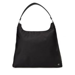 Torebka Calvin Klein. Czarne torebki do ręki damskie Calvin Klein, bez wzorów, klasyczne, bez dodatków. Za 429.99 zł.