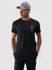 4F T-shirt regular z nadrukiem męski - czarny M. Czarne koszulki sportowe męskie 4f, m, bez wzorów, z bawełny, klasyczne, bez kołnierzyka. W wyprzedaży za 39.99 zł.