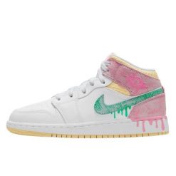 Buty do chodzenia dla dorosłych Air Jordan 1 Mid Paint Drip. Zielone obuwie sportowe damskie Jordan, bez wzorów, ze skóry, tenisowe. Za 902.49 zł.