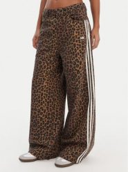 Adidas Jeansy KA2680 Brązowy Loose Fit. Brązowe jeansy damskie Adidas. Za 499.99 zł.