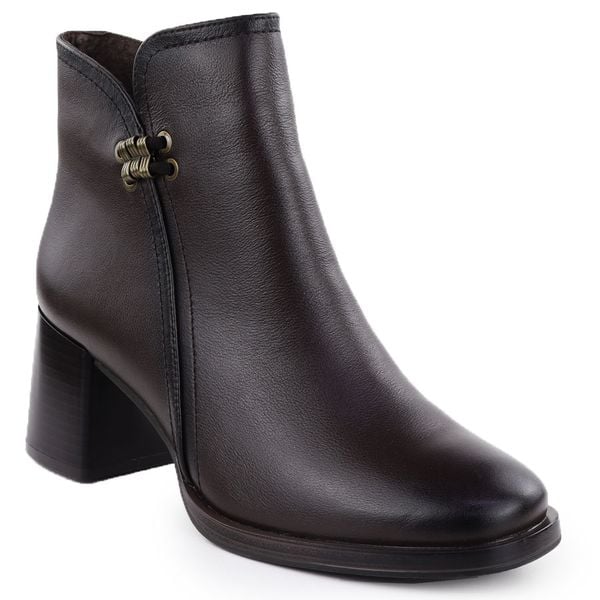 Skórzane botki damskie na obcasie brązowe Sergio Leone BT25209-S. Brązowe botki damskie Sergio Leone, ze skóry, bez obcasa, na obcasie, bez zapięcia. Za 239.99 zł.
