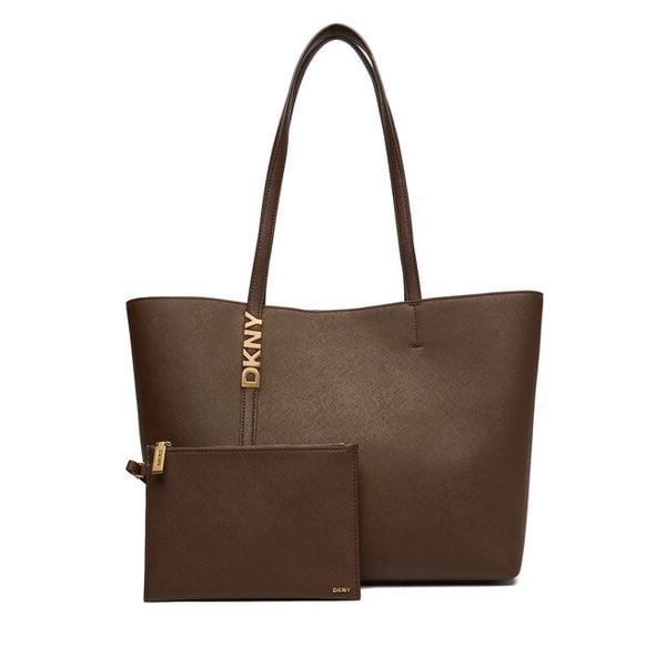 Torebka DKNY. Brązowe torebki do ręki damskie DKNY, bez wzorów, klasyczne, bez dodatków. Za 1,229.00 zł.