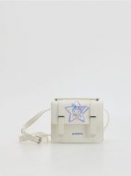 Torebka listonoszka Kuromi - złamana biel. Torby i plecaki dziecięce Reserved, ze skóry. Za 89.99 zł.