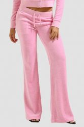 JUICY COUTURE Różowe spodnie dresowe Layla Low Rise Pocket. Czerwone spodnie dresowe damskie Juicy Couture, s, bez wzorów, z dresówki. W wyprzedaży za 337.99 zł.