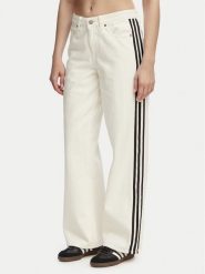 Adidas Jeansy Firebird KD2895 Beżowy Loose Fit. Brązowe jeansy damskie Adidas. Za 439.99 zł.