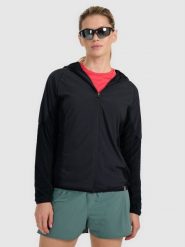 4F Bluza do biegania w terenie Primaloft Active damska - czarna M. Czarne bluzy sportowe damskie 4f, l, bez wzorów, z materiału, bez kaptura, do biegania, primaloft. Za 299.99 zł.