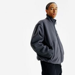 Dwustronna bluza polarowa męska Lifetech. Czarne bluzy męskie Decathlon, l, bez wzorów, z materiału, bez kaptura. Za 379.99 zł.