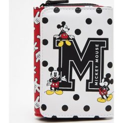 Portfel Minnie Mouse - Czerwony. Czerwone portfele damskie Cropp, z motywem z bajki. Za 44.99 zł.