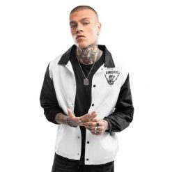 Kurtka sportowa męska coach Surf SIROKO Big Island. Białe kurtki sportowe męskie SIROKO, l, bez wzorów. W wyprzedaży za 169.00 zł.