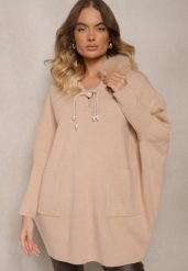 Beżowy Sweter o Kroju Nietoperza ze Sznurkiem Perełkami i Odpinanym Futerkiem Nomilora. Brązowe swetry damskie Renee, z aplikacjami, z futra, casualowe, bez kołnierzyka, bez ramiączek, długie, bez kaptura. Za 159.99 zł.