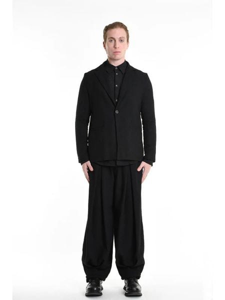 La Haine Inside Us Marynarka | B M1133 | Mężczyzna | Czarny. Czarne marynarki męskie La Haine Inside Us, bez wzorów, z bawełny, biznesowe. W wyprzedaży za 849.00 zł.