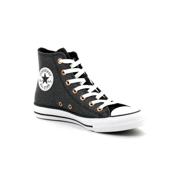 Buty damskie Converse Chuck Taylor All Star. Czarne trampki i tenisówki damskie Converse, bez wzorów, retro, bez zapięcia. Za 249.99 zł.