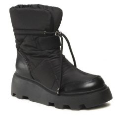 Botki DeeZee. Czarne botki damskie DeeZee, bez obcasa, na płaskiej podeszwie, bez zapięcia. Za 219.99 zł.