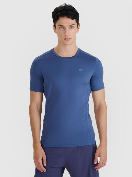 4F Koszulka do biegania slim szybkoschnąca męska - granatowa XXL. Niebieskie koszulki sportowe męskie 4f, m, bez wzorów, z dzianiny, bez kołnierzyka, bez ramiączek, do biegania. W wyprzedaży za 79.99 zł.