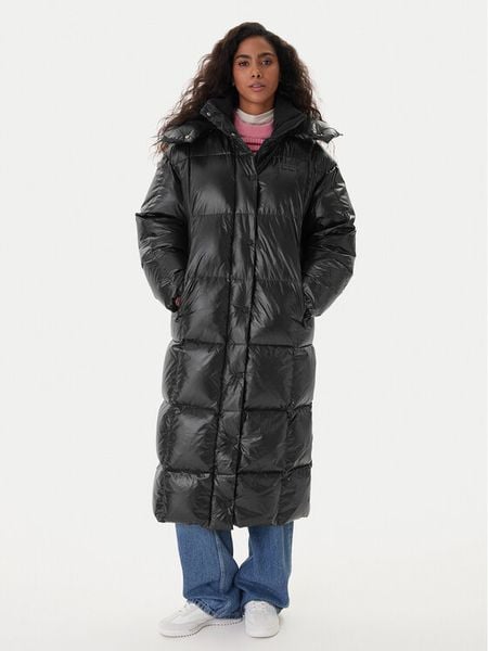 Tommy Jeans Kurtka puchowa Alaska DW0DW21615 Czarny Relaxed Fit. Czarne kurtki damskie Tommy Jeans, l, bez wzorów, z jeansu, bez kaptura. Za 1,599.00 zł.