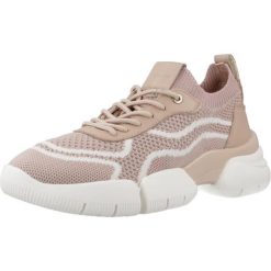 Buty GEOX D ADACTER W Rose. Czerwone obuwie sportowe damskie Geox, bez wzorów, z materiału, na fitness i siłownię. Za 440.99 zł.