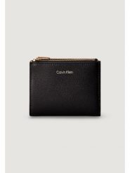 Calvin Klein Portfel Foil Logo Dbl Zip Cardcase LV04F1135G Czarny. Czarne portfele damskie Calvin Klein, bez wzorów, ze skóry. Za 289.99 zł.