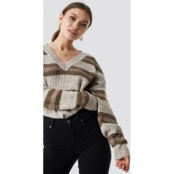 NA-KD Sweter w paski - Beige. Swetry damskie marki NA-KD. Za 121.95 zł.