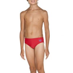 Slipy kąpielówki na basen chłopięce Arena Razzle. Czerwone kąpielówki dla chłopców Arena, bez wzorów. Za 29.99 zł.