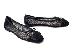 MACIEJKA K7512-01/00-1 czarny, baleriny damskie. Czarne baleriny damskie Maciejka, na lato, w ażurowe wzory, ze skóry, bez obcasa. Za 212.41 zł.