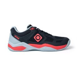Buty do padla Rockford – lekkie, wygodne, wydajne i trwałe. Białe obuwie sportowe damskie IZAS, bez wzorów, z materiału. Za 399.96 zł.