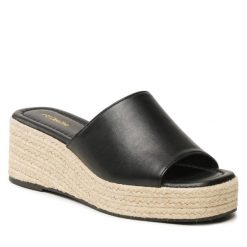 Espadryle DeeZee. Czarne espadryle damskie DeeZee, bez wzorów, bez obcasa, bez zapięcia. Za 129.99 zł.