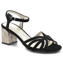 Sandały damskie S.Barski, cholewka ze skóry naturalnej zamszowej pasek wokół kostki z regulacją, czarne, SR61-0102. Czarne klapki damskie S.BARSKI, bez wzorów, ze skóry, bez obcasa, na obcasie. Za 189.00 zł.