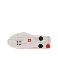 Buty Nike Shox R4 Białe Phantom Picante Czerwone. Białe obuwie sportowe damskie Nike, bez wzorów, z materiału, trekkingowe. Za 559.00 zł.