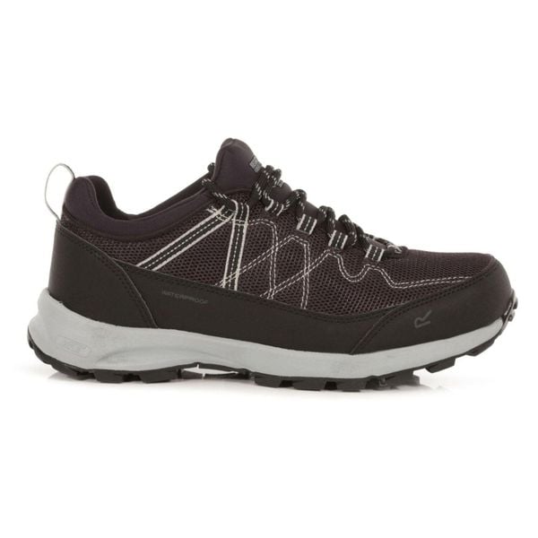 Buty trekkingowe damskie Regatta Samaris Lite Low. Czarne trekkingi damskie Regatta. Za 260.70 zł.