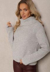 Jasnoszary Klasyczny Golf z Wełną i Obszernym Kołnierzem Zemilda. Szare swetry damskie Renee, bez wzorów, z wełny, eleganckie, bez kołnierzyka, bez ramiączek, długie, bez kaptura. Za 139.99 zł.