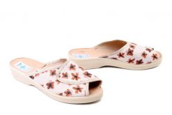 ADANEX 30229 308/1ED beżowy, kapcie damskie. Brązowe kapcie damskie Adanex, bez wzorów. Za 63.74 zł.