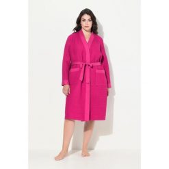 Damskie Szlafrok kołnierz szalowy pasek pika waflowa długi rękaw. Czerwone szlafroki damskie Ulla Popken, l, bez wzorów, z bawełny, plus size, bez ramiączek, długie, bez kaptura. Za 279.99 zł.