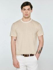 Koszulka męska w paski beżowa Oler 801. Brązowe t-shirty męskie Big Star, na lato, l, z aplikacjami, z dzianiny, eleganckie, bez kołnierzyka. Za 99.99 zł.