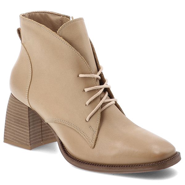 Beżowe Botki Armodo Modne Obuwie Damskie Na Obcasie. Brązowe kozaki damskie Armodo, ze skóry, bez obcasa, na obcasie. Za 399.99 zł.