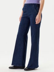 United Colors Of Benetton Jeansy 4TUTDF06V Granatowy Flare Fit. Niebieskie jeansy damskie United Colors Of Benetton. Za 189.99 zł.