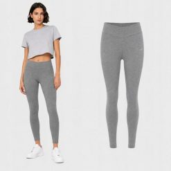 LEGGINSY DAMSKIE 4F DZIANINOWE SPORTOWE TTIGF063 XS KOLOR SZARY. Szare legginsy damskie 4f, xs, bez wzorów, z bawełny, długie, na fitness i siłownię. Za 99.99 zł.
