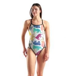 Strój Kąpielowy Damski Arena In The Wild Swimsuit Super. Białe kostiumy jednoczęściowe damskie Arena, s, bez wzorów, z materiału, eleganckie, do pływania. Za 259.99 zł.