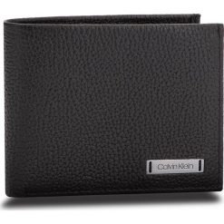Duży Portfel Męski CALVIN KLEIN - Pebble W Plaque Slim K50K503934 001. Portfele męskie marki Calvin Klein. W wyprzedaży za 209.00 zł.