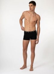 Fila bokserki 1-pack czarne XL. Czarne bokserki męskie Fila, xl, bez wzorów, z materiału. Za 61.39 zł.