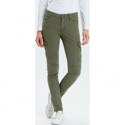 Dżinsy "Alan Cargo" - Skinny Fit - w kolorze khaki. Brązowe jeansy damskie Cross Jeans. W wyprzedaży za 136.95 zł.