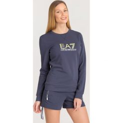 BLUZA EA7 Emporio Armani. Niebieskie bluzy damskie EA7 Emporio Armani, l, bez wzorów, z bawełny, bez kaptura. Za 263.40 zł.