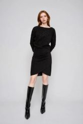 Spódnica z marszczeniem czarna. Czarne spódnice damskie MOODO, l, bez wzorów, z elastanu. Za 99.99 zł.