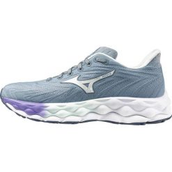 Damskie buty do biegania Mizuno Wave Sky. Białe obuwie sportowe damskie Mizuno, bez wzorów, z materiału, do biegania, mizuno wave. Za 529.99 zł.