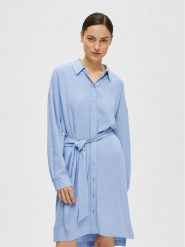 Selected Femme Sukienka koszulowa 16089666 Niebieski Relaxed Fit. Niebieskie sukienki damskie Selected Femme, bez wzorów, z wiskozy, bez kołnierzyka, bez ramiączek, koszulowe. W wyprzedaży za 219.99 zł.