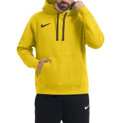 Męska Bluza Z Kapturem Team Club 20. Żółte bluzy sportowe męskie Nike, m, bez wzorów, z bawełny, z kapturem, na fitness i siłownię. Za 229.99 zł.
