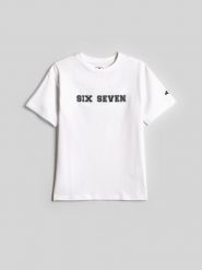 4F T-shirt relaxed z nadrukiem chłopięcy - biały 158 (12-13 lat). Białe t-shirty dla chłopców 4f, bez wzorów, z dzianiny, bez ramiączek. Za 49.99 zł.