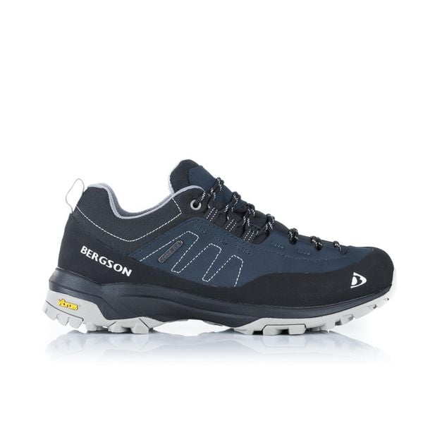 Buty trekkingowe męskie KIBO LOW STX. Brązowe trekkingi męskie Bergson, trekkingowe. Za 489.00 zł.